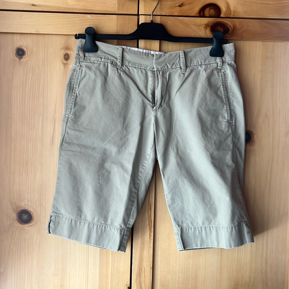 G1 Paper Twill chino shorts size 6